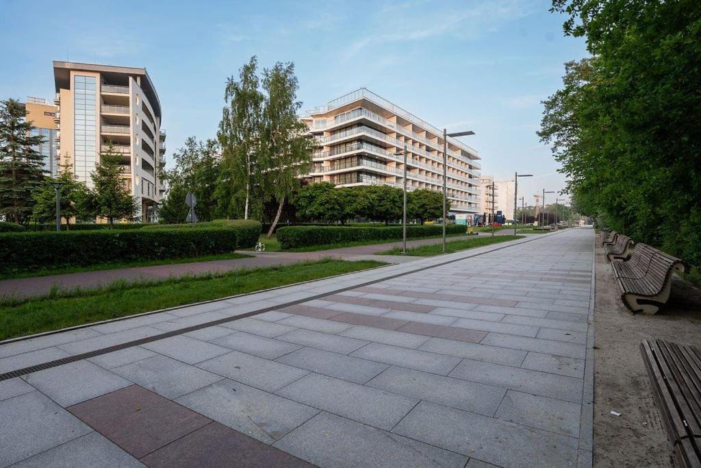Apartament Ania Z Widokiem Na Morze W Hotelu Arka Kolberg Exterior foto